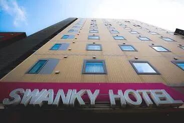 Swanky Hotel Otomo