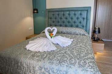 Paradise Lost Hotel Apartments