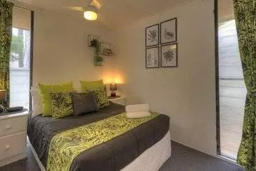 Апарт-отель Maroochy River Bungalows