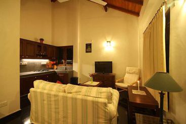 Apartahotel Ronny Cottage