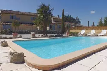 Turistihuoneistot Demeure D'hôtes Et Mas Maurice