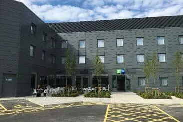 Hotel Holiday Inn Express St. Albans   M25, Jct.22