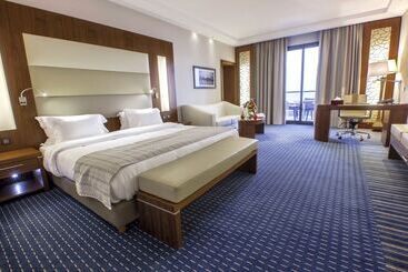 هتل Royal Tulip Skikda