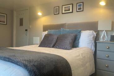 ペンション The Esplanade