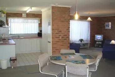 酒店 Fronds Holiday Apartments