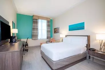 ホテル Holiday Inn Express & Suites Nassau, An Ihg
