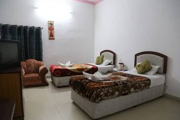 هتل Buddha International