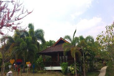 هتل Le Mont Resort