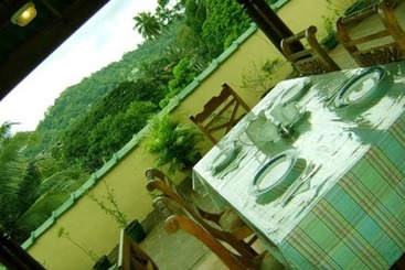 Pensiune Palm Garden S