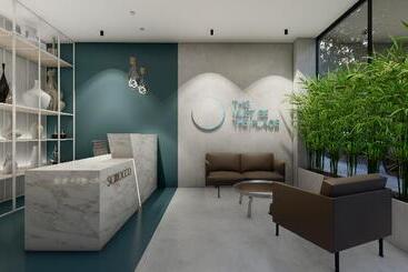 Отель Scirocco St Julian S, Affiliated By Melia