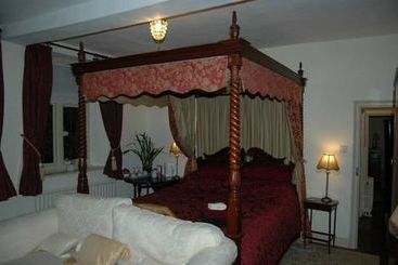 Bed and Breakfast Buscot Manor