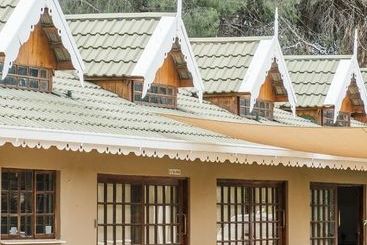 住宿加早餐 Warm Karoo