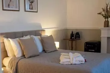 تختخواب و صبحانه De Maître De Vaughan