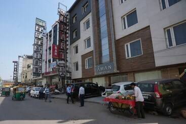 Hotel Aman Imperial At New Delhi Railway Station