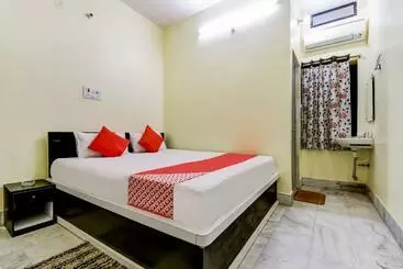 Hotel Basera