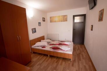 پانسیون Casa Camelia