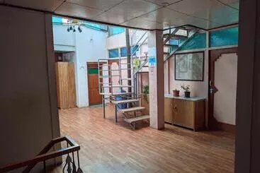 Pensjonat Chandan Guest House