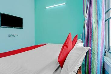 Hotell Oyo Flagship 82034 Lakshmi Palace