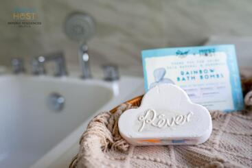 هتل آپارتمان Imperio Residence By Perfect Host