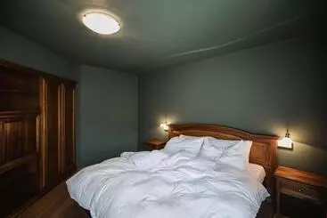 Huoneistohotelli Nancy S Holiday Homes Dolomites