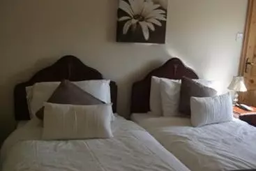 Beenoskee Bed And Breakfast