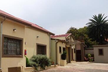 ペンション Grace And Gift Guesthouse