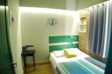 Welcome Apartments Retiro Park Charme