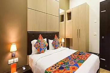 Fabhotel Shree Sai Residency