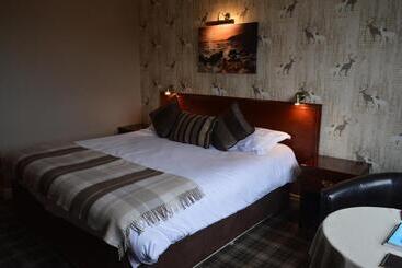 Bed and Breakfast Orchard Lodge & Wolds Restaurant
