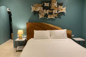 Hotel Le Petit Saint Tropez