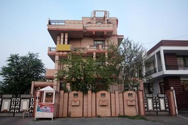 호텔 Oyo Rooms Vaishali Nagar Sanskar School Road