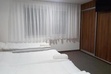 مبيت وإفطار Malena