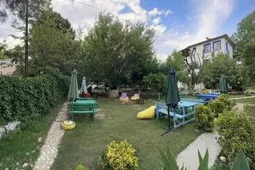 Sakliderebutikotel