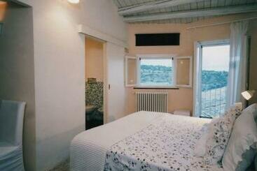 بنسيون Caelum Hyblae