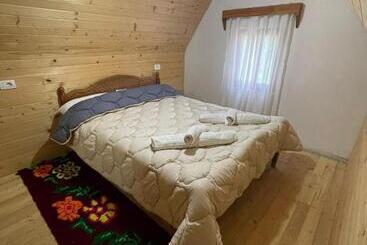 پانسیون Villa Belinis