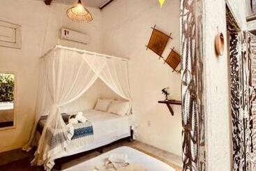 ホテル Pousada Jardim Da Praça