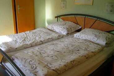 בית מלון כפרי Alte Winzerschenke