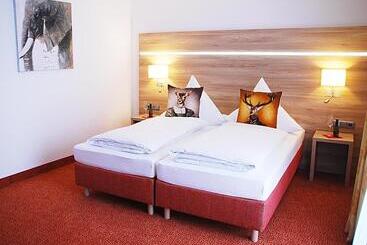 Hotel Isartaler Hof