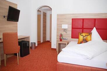 Hotel Isartaler Hof