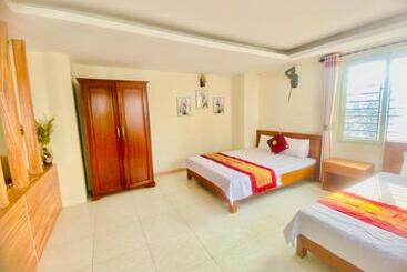 בית מלון כפרי Phú Hồng 1