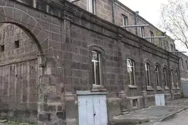 ペンション Vernatun Guest House