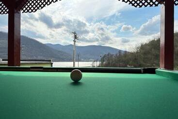 Resort Complex Turistic Cetatea Drencova