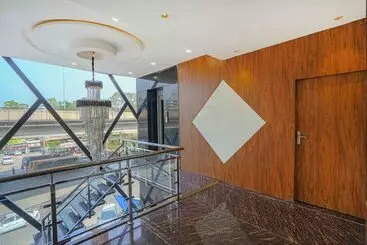 Hotel Paras
