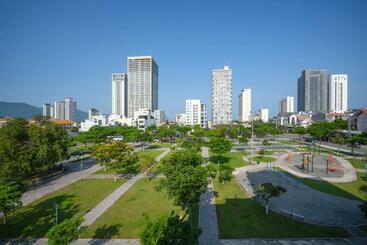 Ris Hotel đà Nẵng