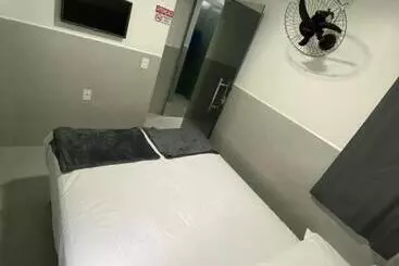 Hotelli Suíte Com Banheiro Privativo Em Pousada Recém Construída,a 500mts Do Pátio Do Forró