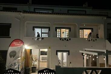 هاستل Santa, Sea & Sun