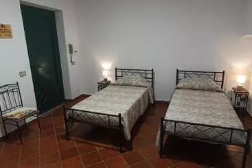 Aamiaismajoitus (B&B) Moon Ash   Cenere Di Luna