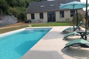 膳宿费 L Eau Par Feyte