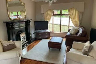 Pensión Taylors Hill Luxury Guest House