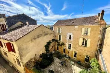 Bed and Breakfast Le Logis Plantagenêt